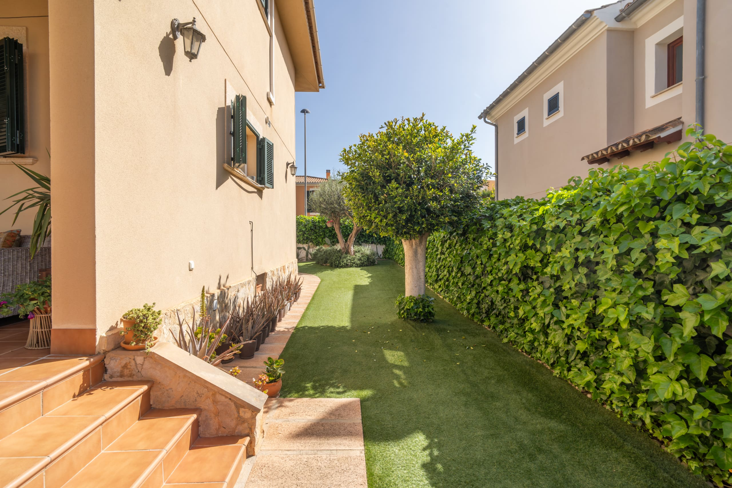 4-bedroom Villa In Marratxí, Spain (318 M²)