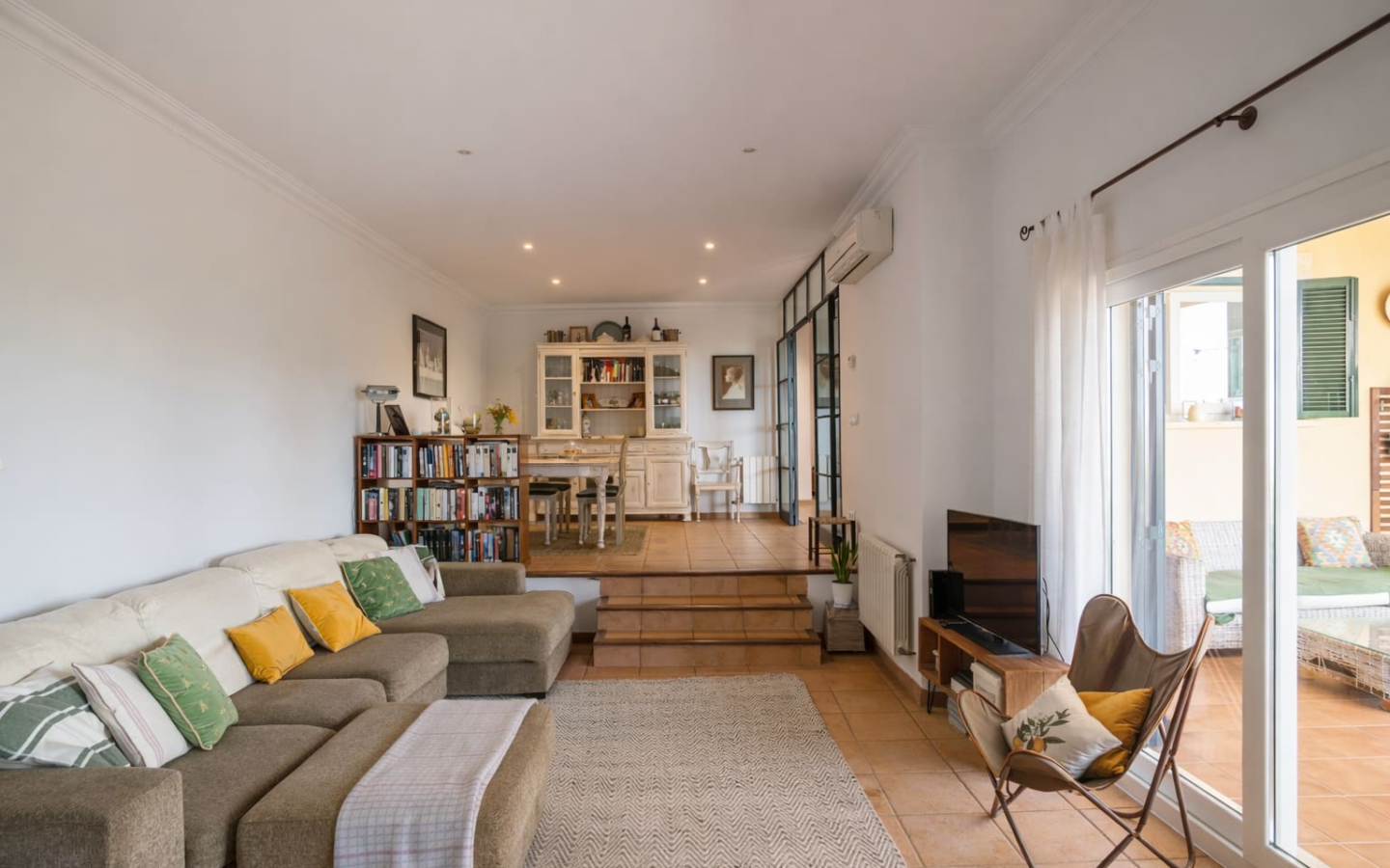 4-bedroom Villa In Marratxí, Spain (318 M²)