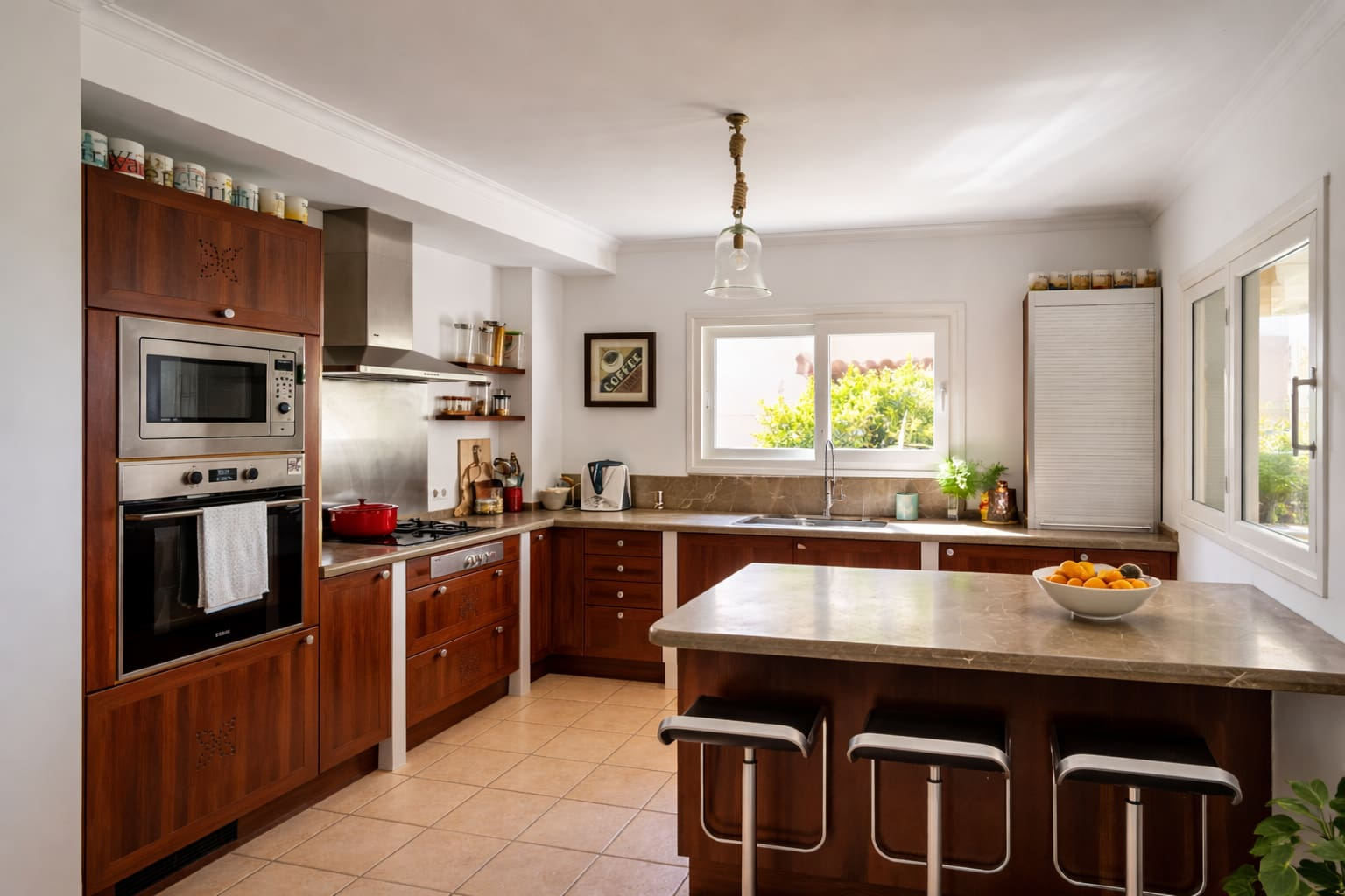 4-bedroom Villa In Marratxí, Spain (318 M²)