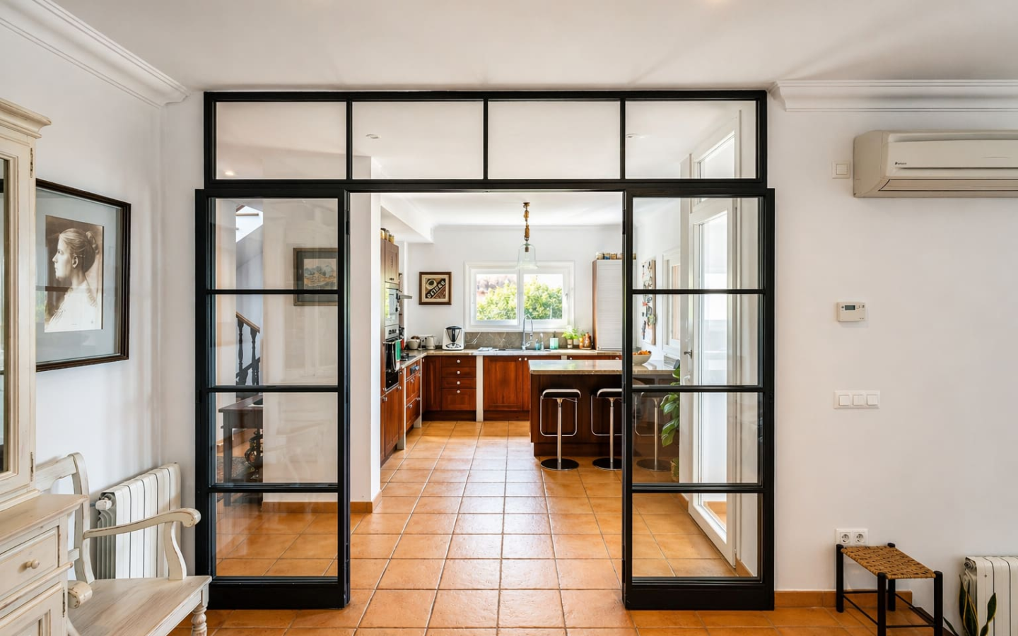 4-bedroom Villa In Marratxí, Spain (318 M²)