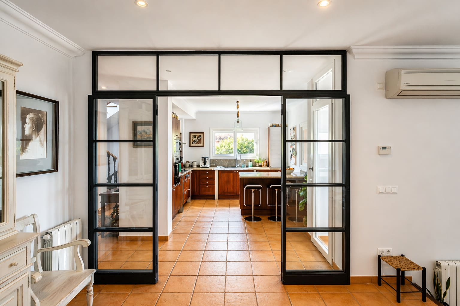 4-bedroom Villa In Marratxí, Spain (318 M²)