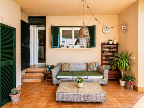 4-bedroom Villa In Marratxí, Spain (318 M²)