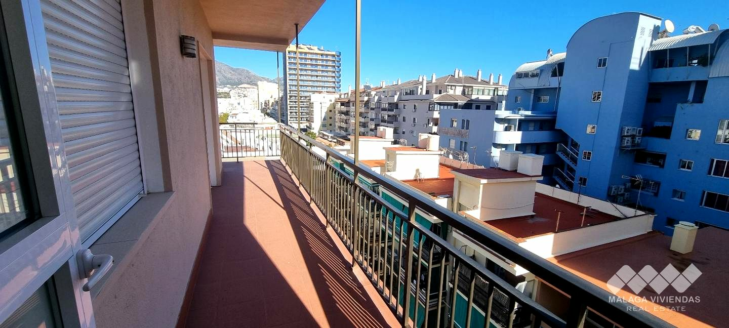 4-bedroom Flat In Fuengirola, Spain (180 M²)