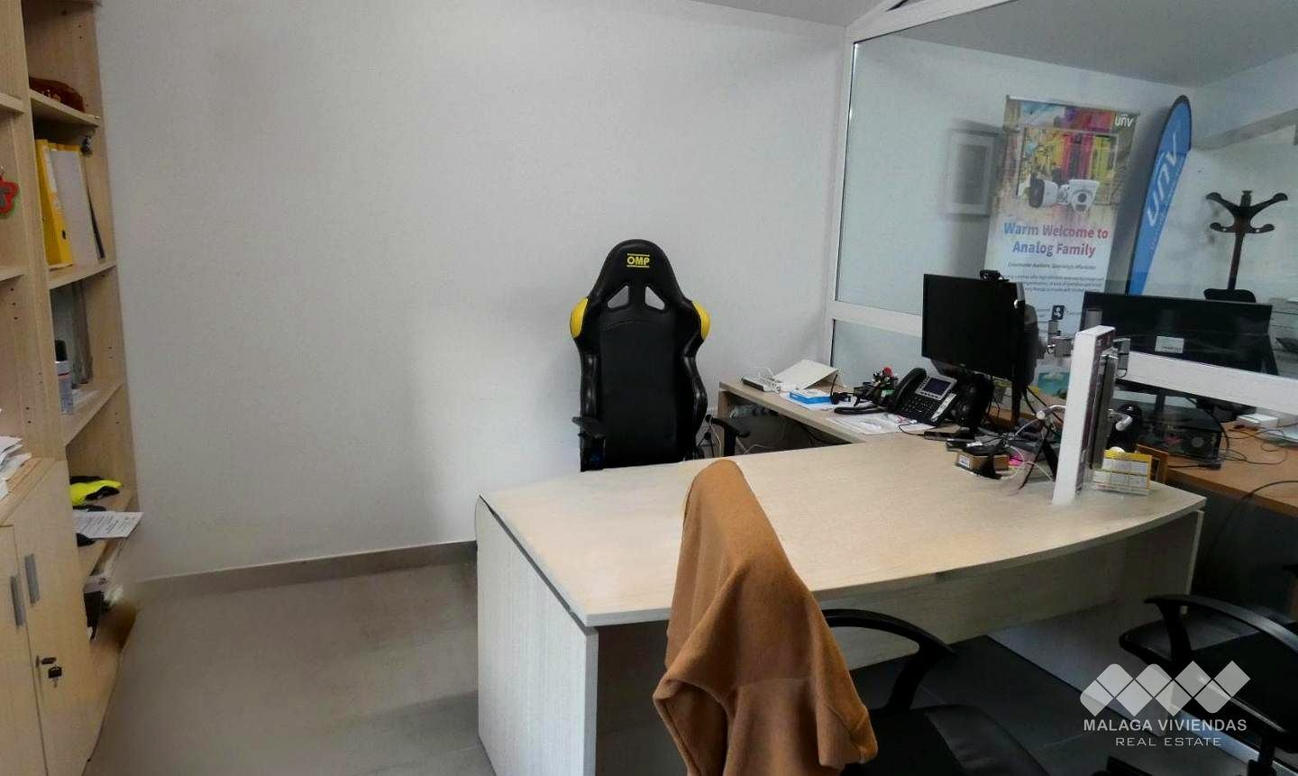 5-bedroom Industrial In Alhaurín De La Torre, Spain (140 M²)