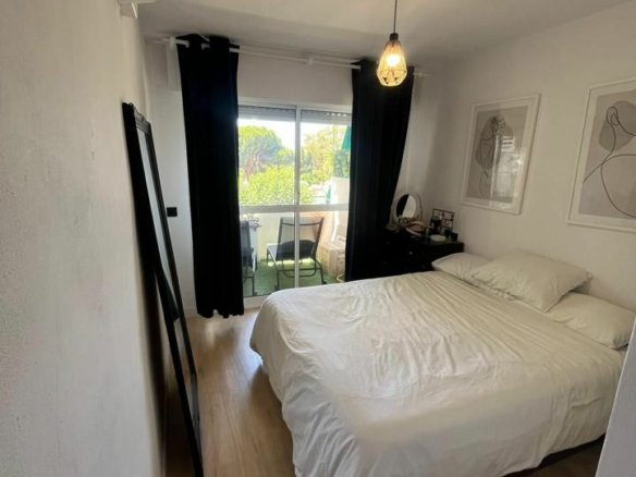 2-bedroom Flat In Marbella, Spain (76 M²)