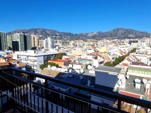 4-bedroom Flat In Fuengirola, Spain (180 M²)