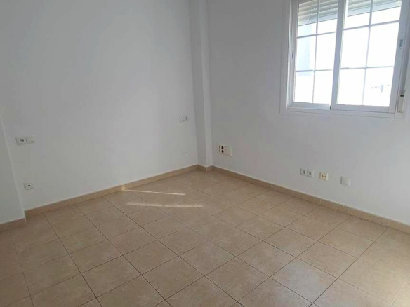 2-bedroom Office In Alhaurín El Grande, Spain (70 M²)