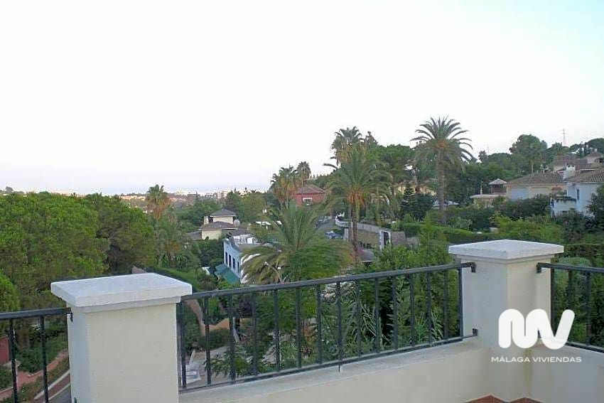 6-bedroom Villa In Marbella, Spain (592 M²)
