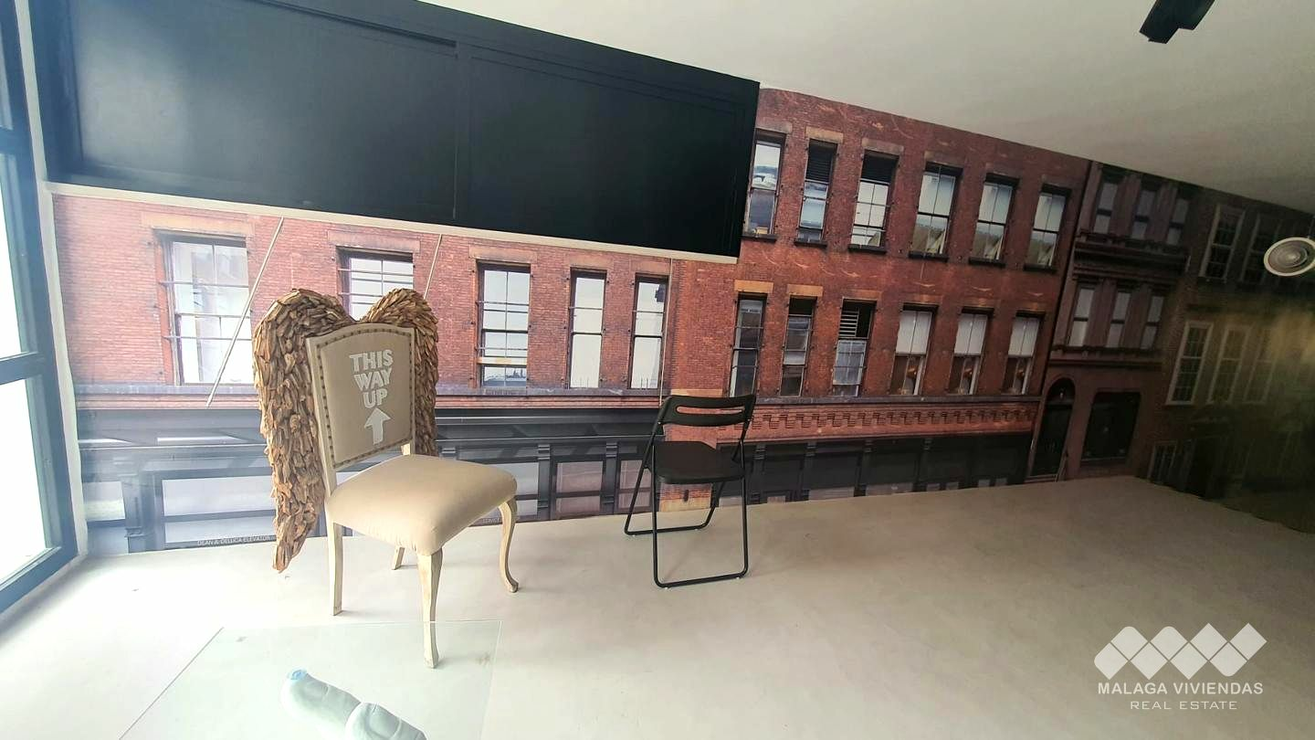 3-bedroom Shop In Alhaurín De La Torre, Spain (85 M²)