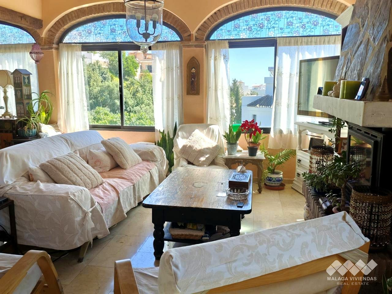 4-bedroom Villa In Fuengirola, Spain (269 M²)