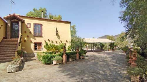 3-bedroom Finca In Olvera, Spain (130 M²)