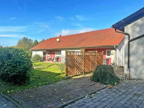 4-bedroom Property In Obersulm, Germany (340 M²)