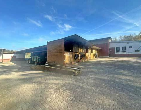 4-bedroom Property In Obersulm, Germany (340 M²)