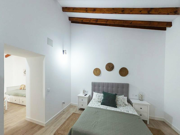 7-bedroom Finca In Las Cabezas De San Juan, Spain (2.100 M²)