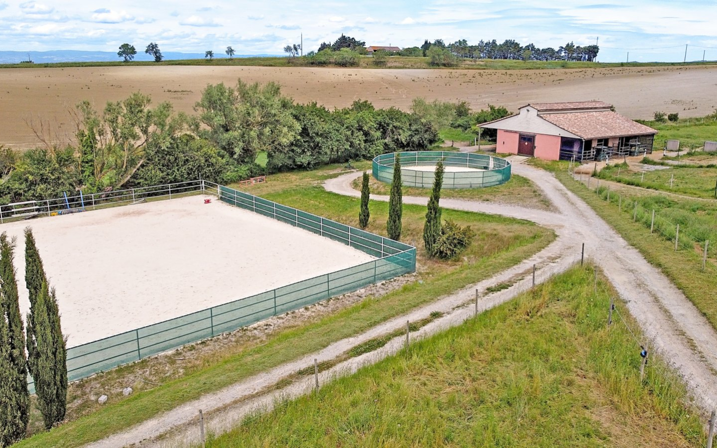 Detached House In Ferran
