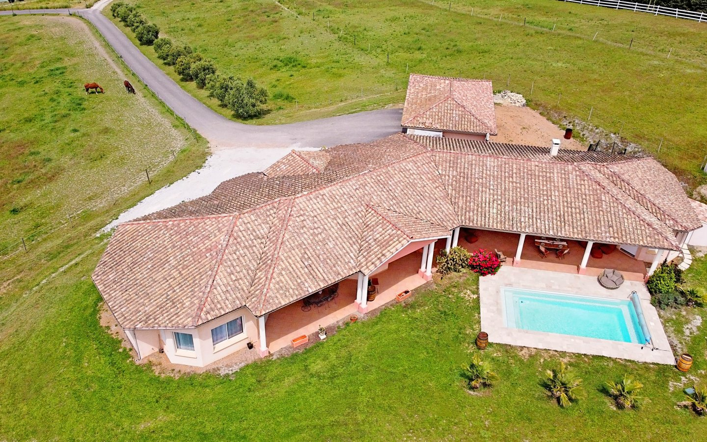 Detached House In Ferran