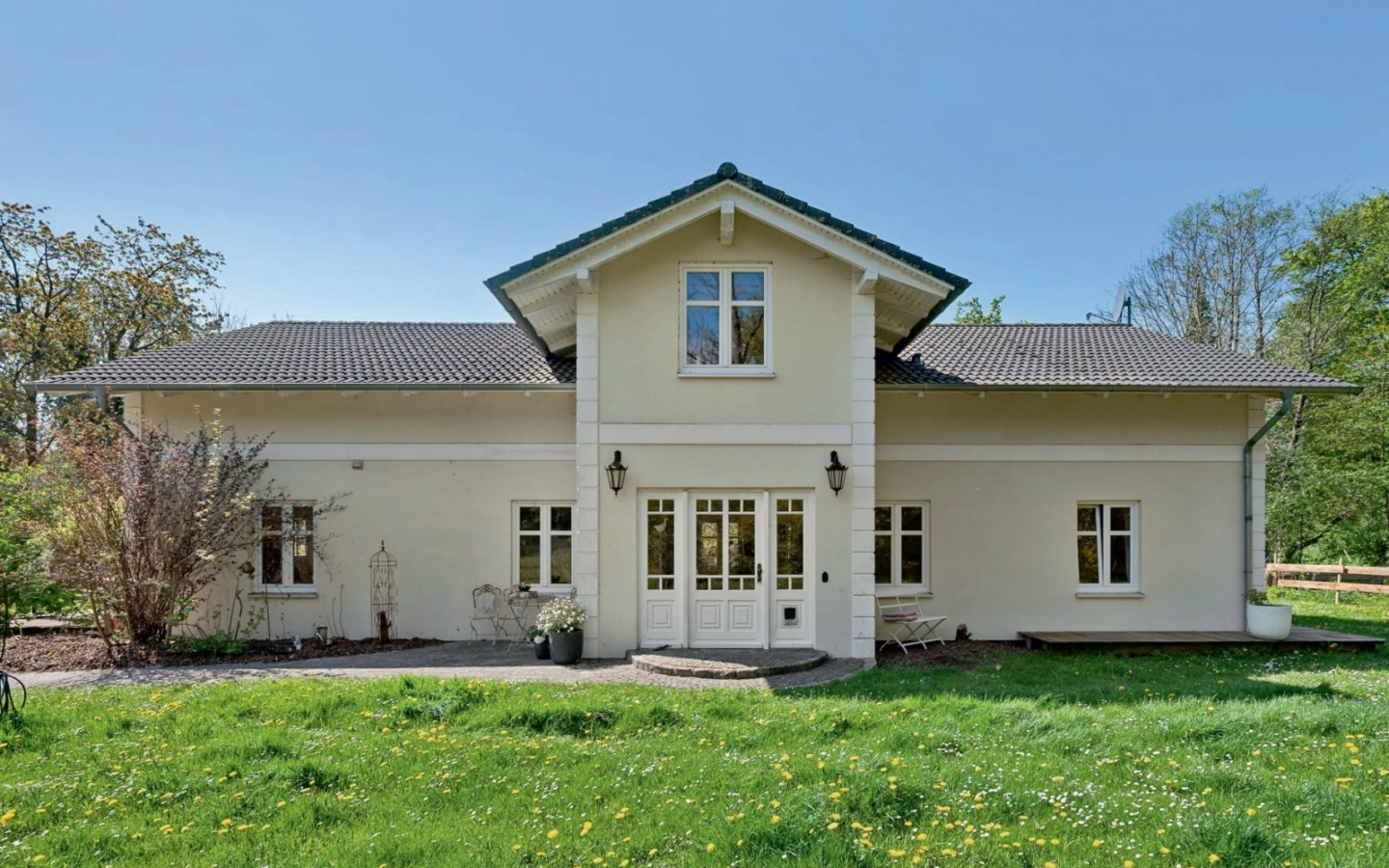 3-bedroom Country House In Giekau, Germany (192 M²)