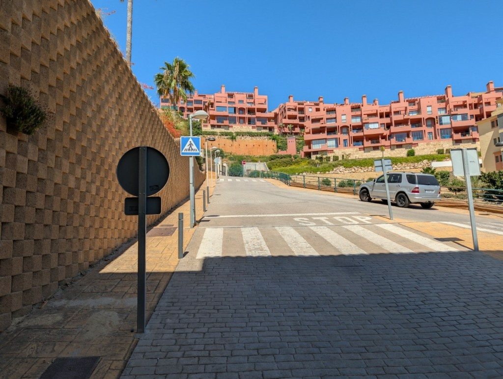 2-bedroom Atico In Calahonda, Spain (185 M²)