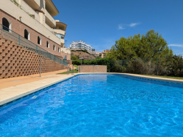 2-bedroom Atico In Calahonda, Spain (185 M²)