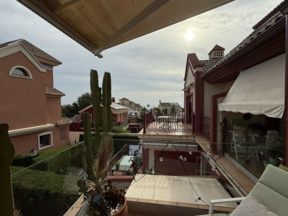 5-bedroom Semi In Benalmádena, Spain (174 M²)