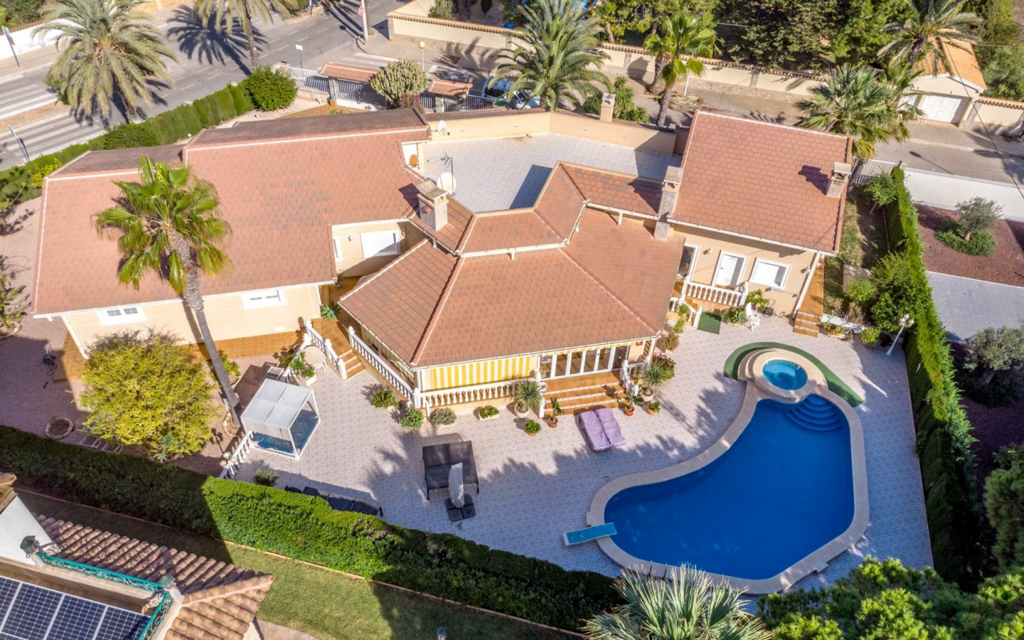 3-bedroom Villa In Cabo Roig, Spain (340 M²)