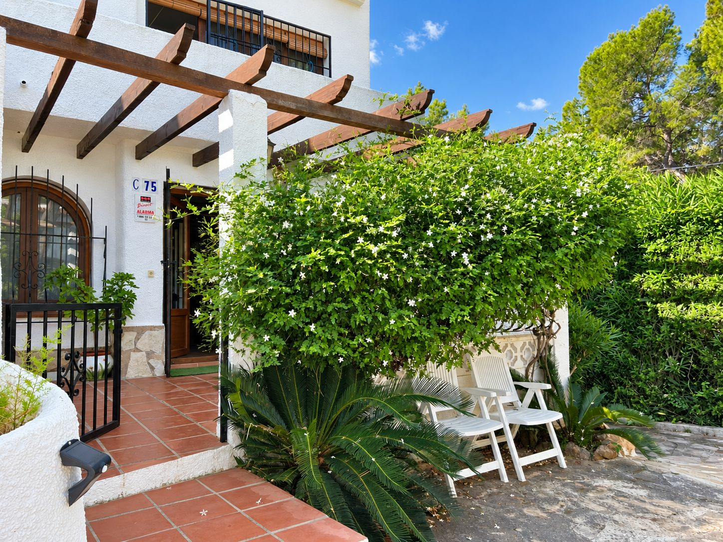 1-7f4815 Apartment In Denia