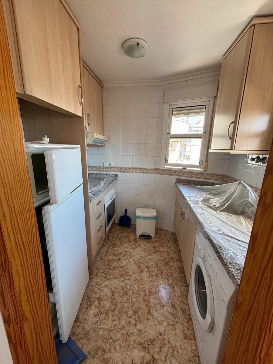 1-8-c8b04c 3-bedroom Apartment In Torrevieja, Spain