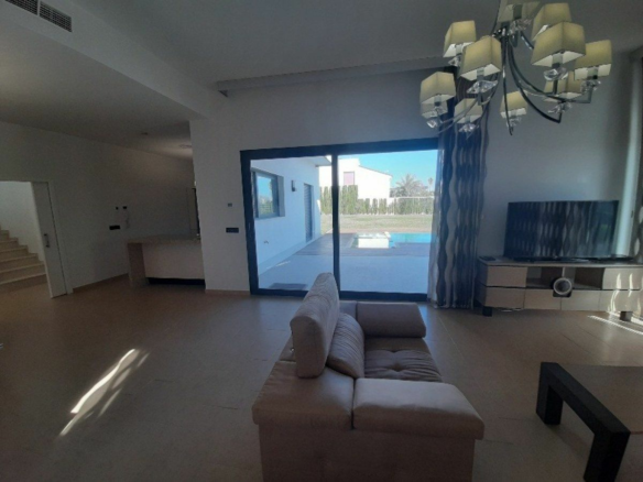 Villa In Santiago De La Ribera