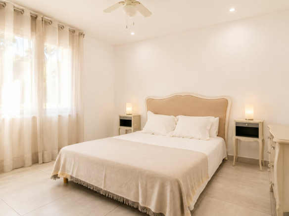 5-bedroom Villa In Jávea, Spain (390 M²)
