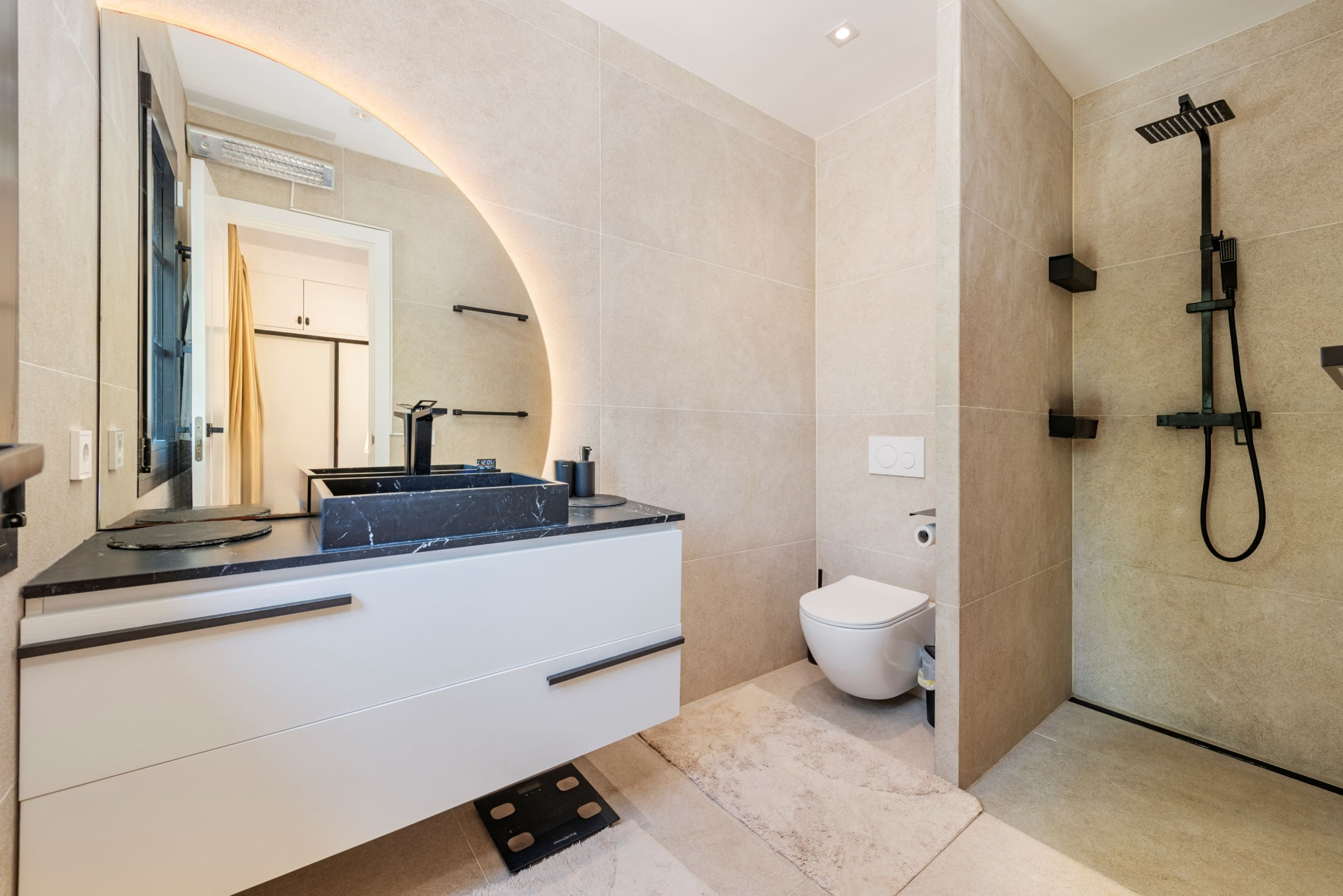 8-bedroom Finca In Binissalem, Spain (472 M²)