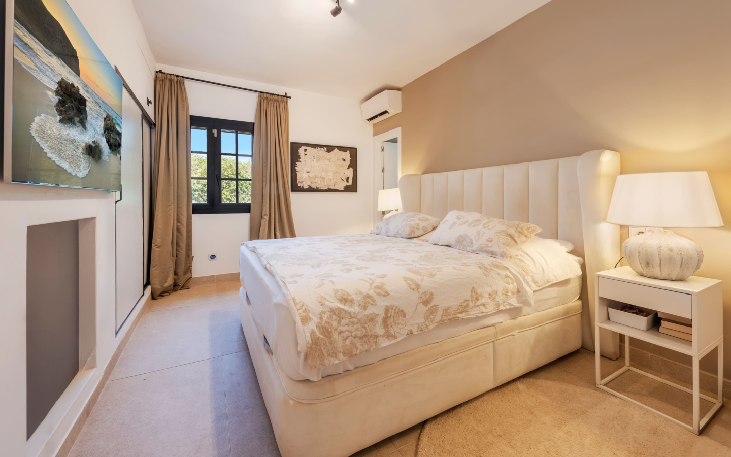 8-bedroom Finca In Binissalem, Spain (472 M²)