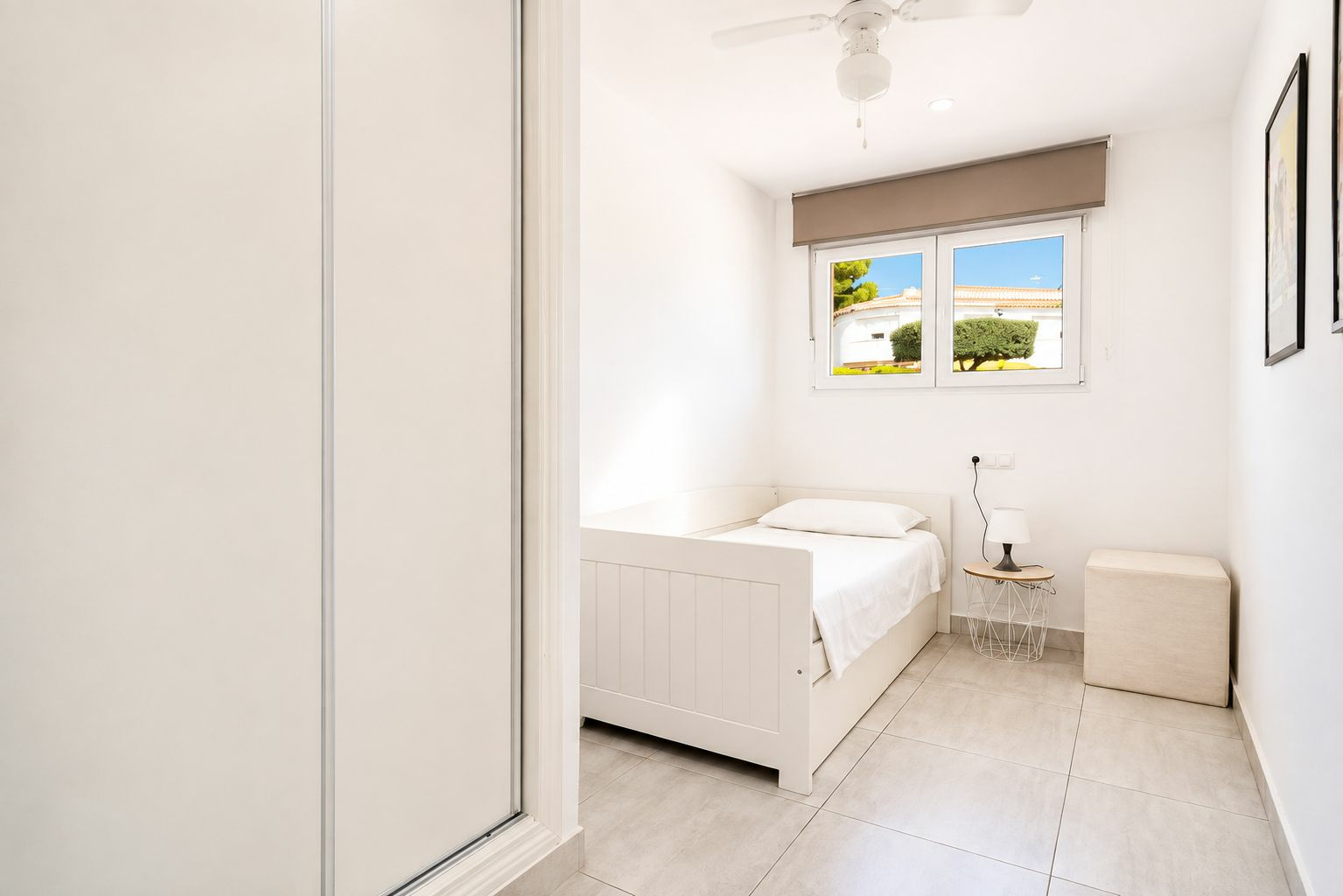 12-4e2116 5-bedroom Villa In Jávea, Spain (390 M²)