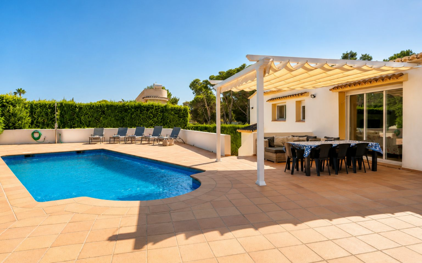 5-bedroom Villa In Jávea, Spain (390 M²)