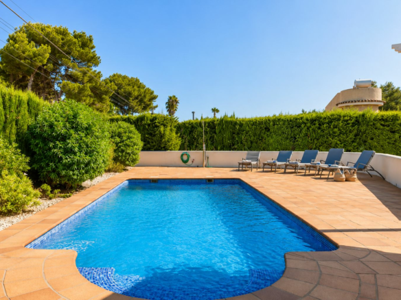 5-bedroom Villa In Jávea, Spain (390 M²)