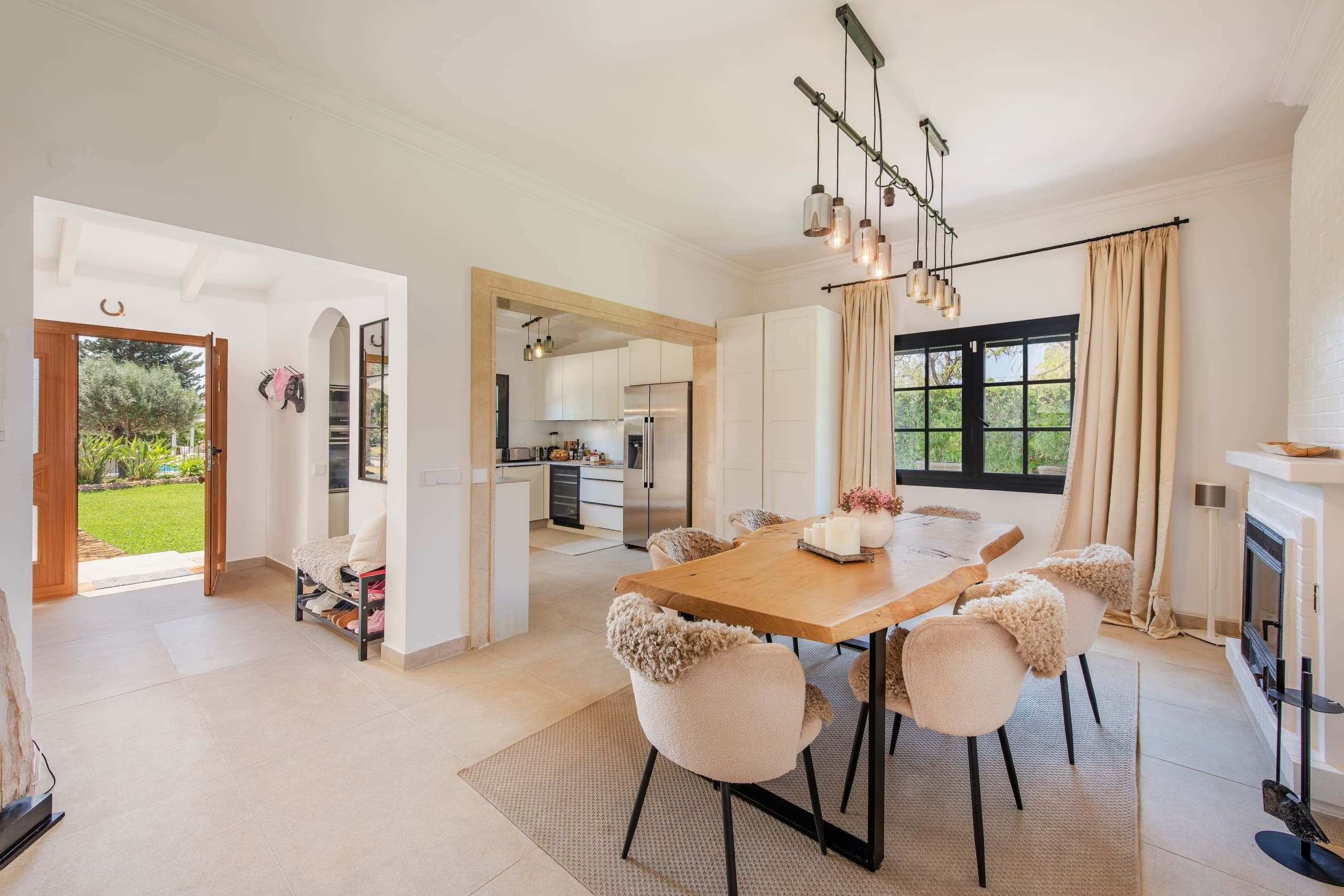 8-bedroom Finca In Binissalem, Spain (472 M²)