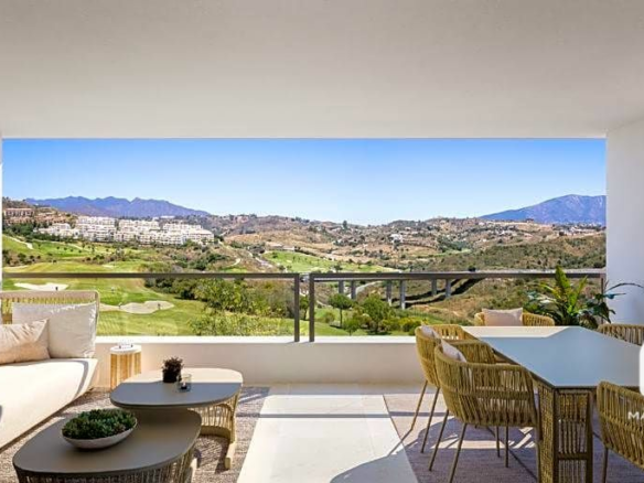 2-bedroom Flat In Mijas, Spain (118 M²)