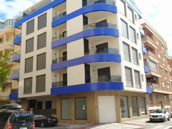 2-bedroom Apartment In Torrevieja, Spain (88 M²)