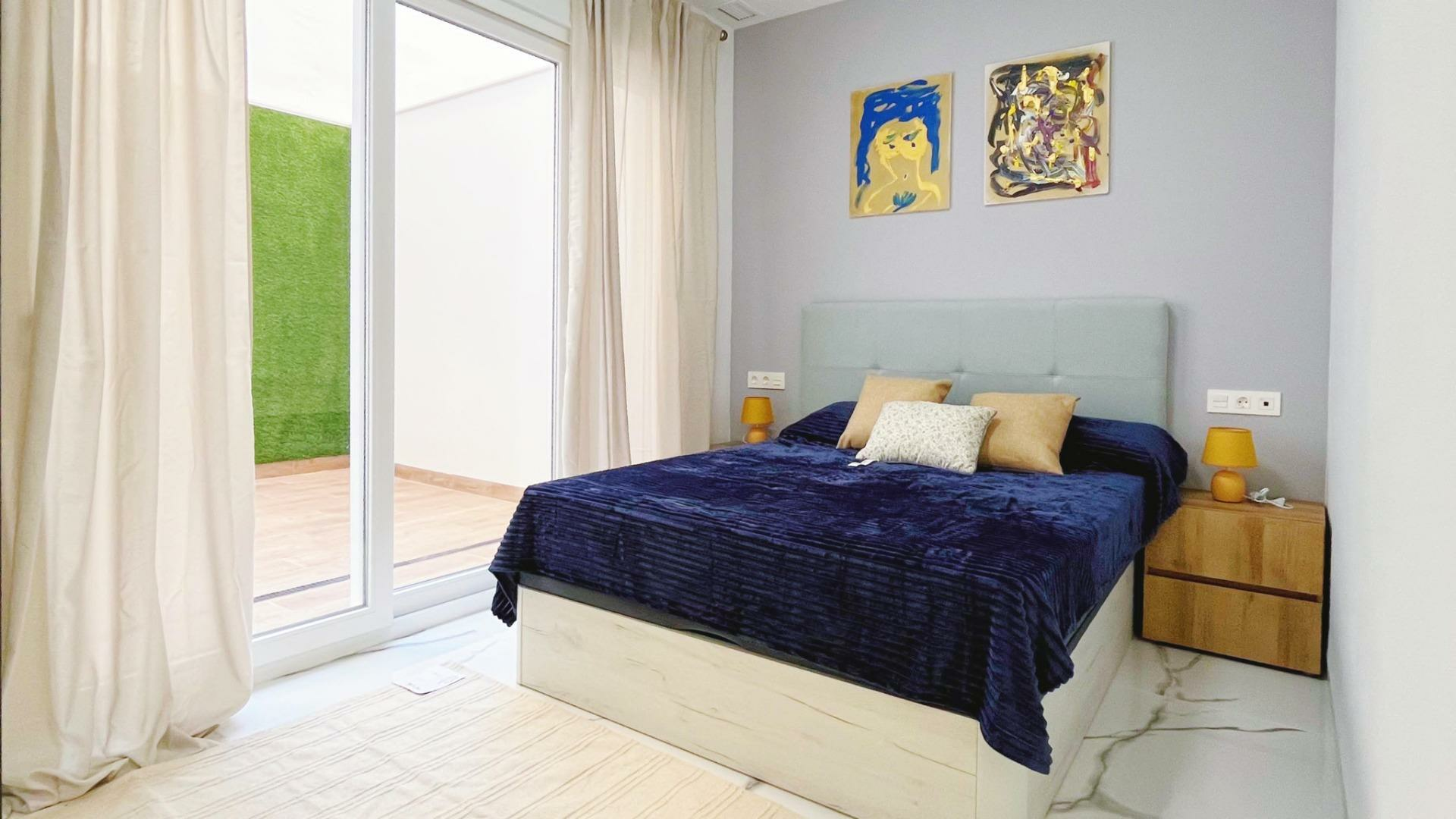 2-bedroom Apartment In Torrevieja, Spain (90 M²)