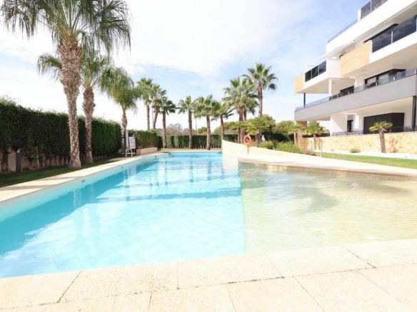 2-bedroom Apartment In Orihuela Costa, Spain (113 M²)
