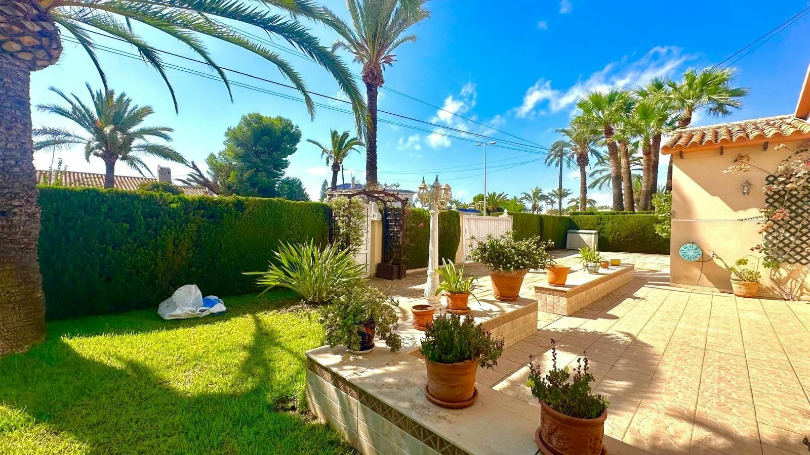 3-bedroom Villa In Cabo Roig, Spain (141 M²)