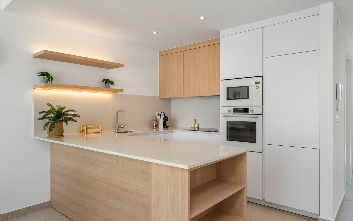 3-bedroom Bungalow In Dolores, Spain (76 M²)