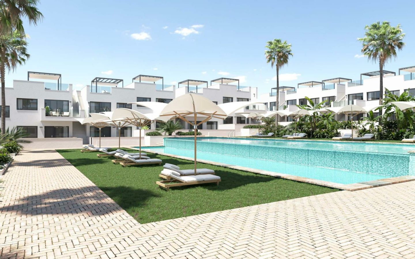 2-bedroom Bungalow In Torrevieja, Spain (130 M²)