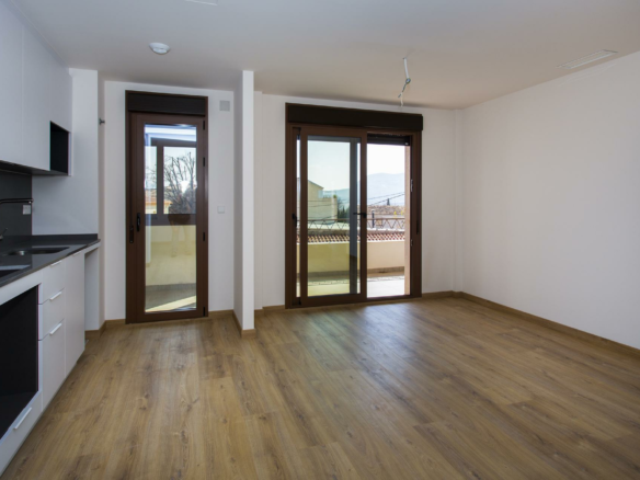 3-bedroom Country Land In Hondon De Las Nieves, Spain (120 M²)