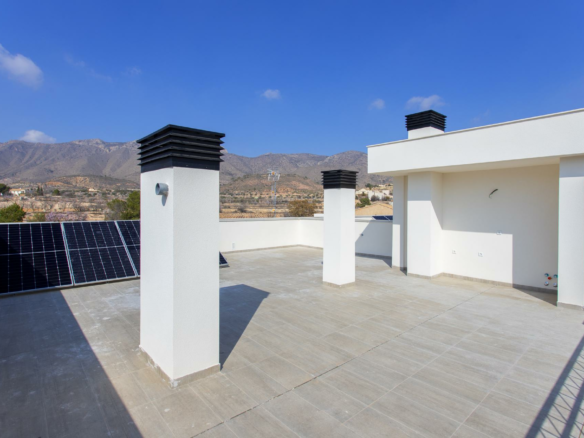 3-bedroom Country Land In Hondon De Las Nieves, Spain (120 M²)