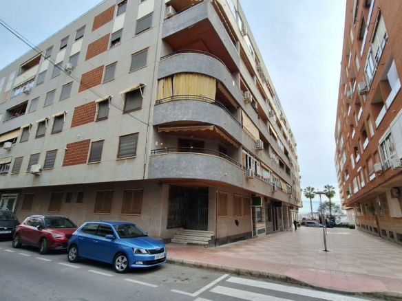 Apartment In Torrevieja