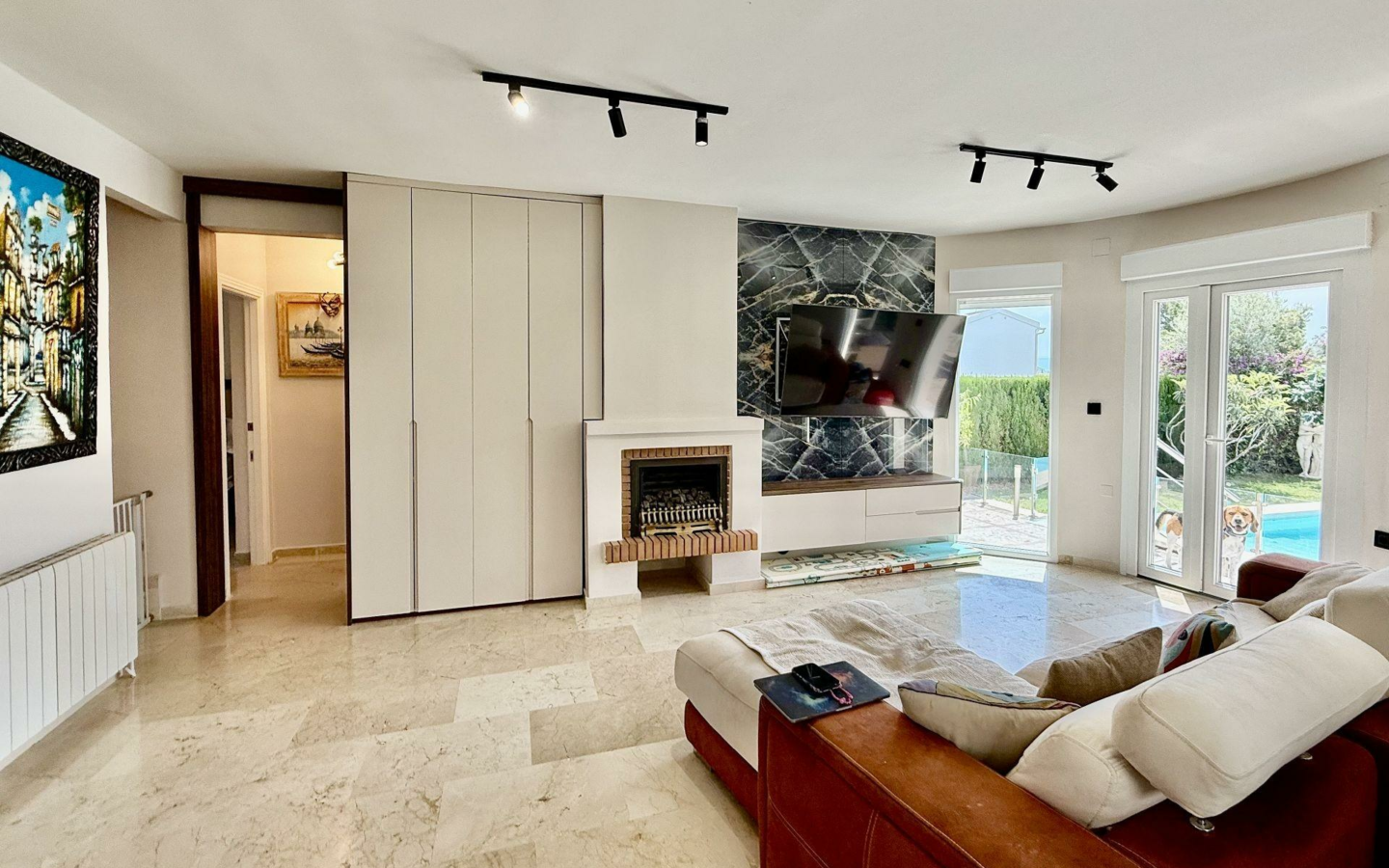 4-bedroom Villa In Orihuela Costa, Spain (137 M²)
