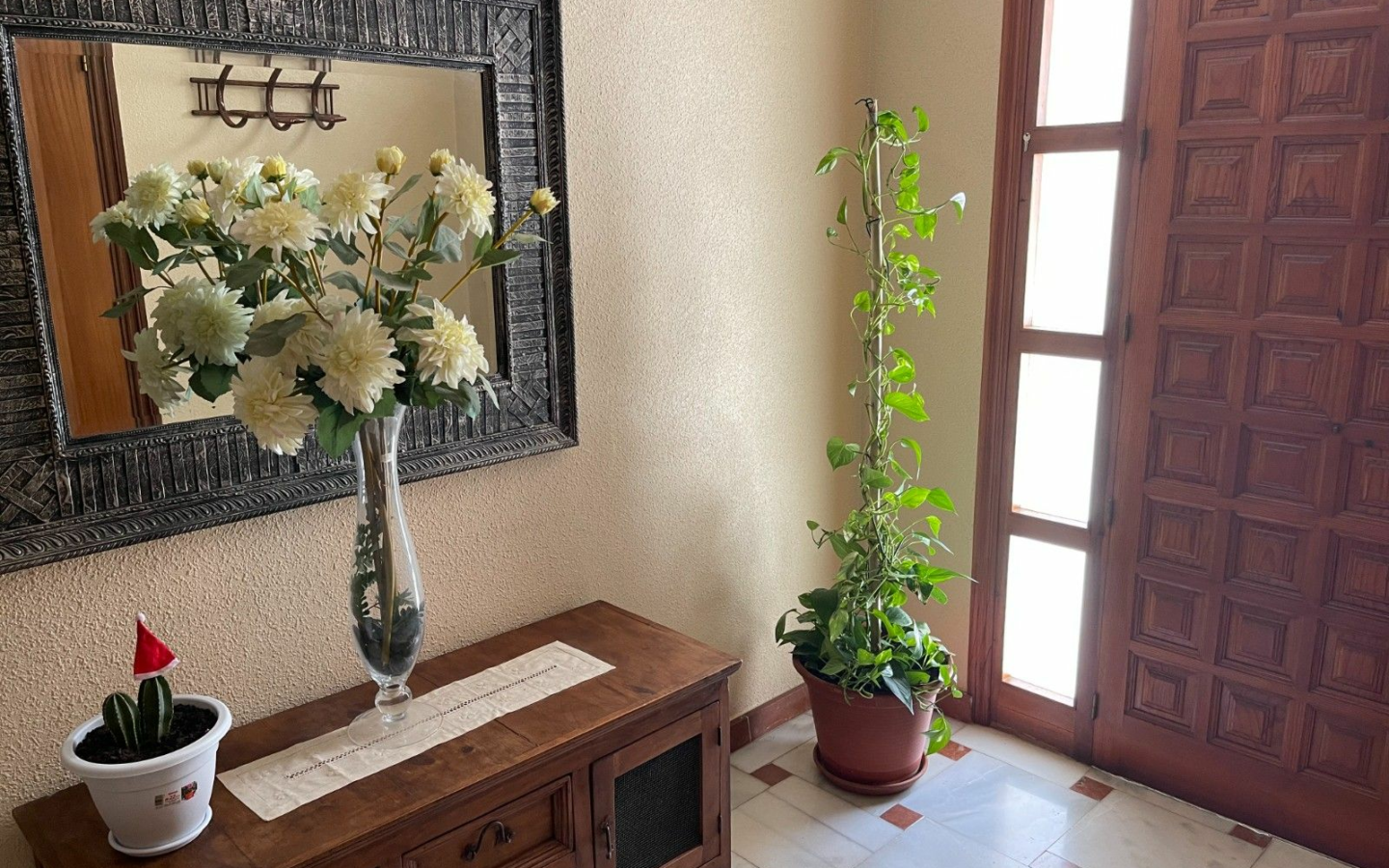 5-bedroom Townhouse In San Miguel De Salinas, Spain (290 M²)