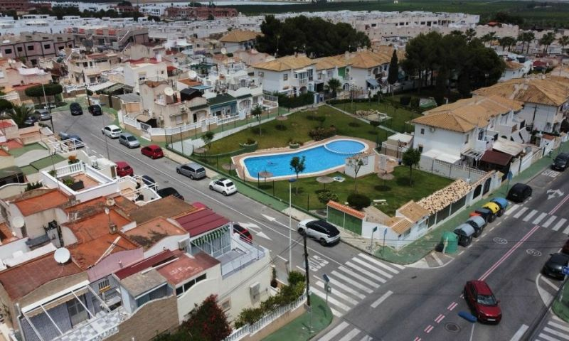 3-bedroom Duplex In Torrevieja, Spain (85 M²)