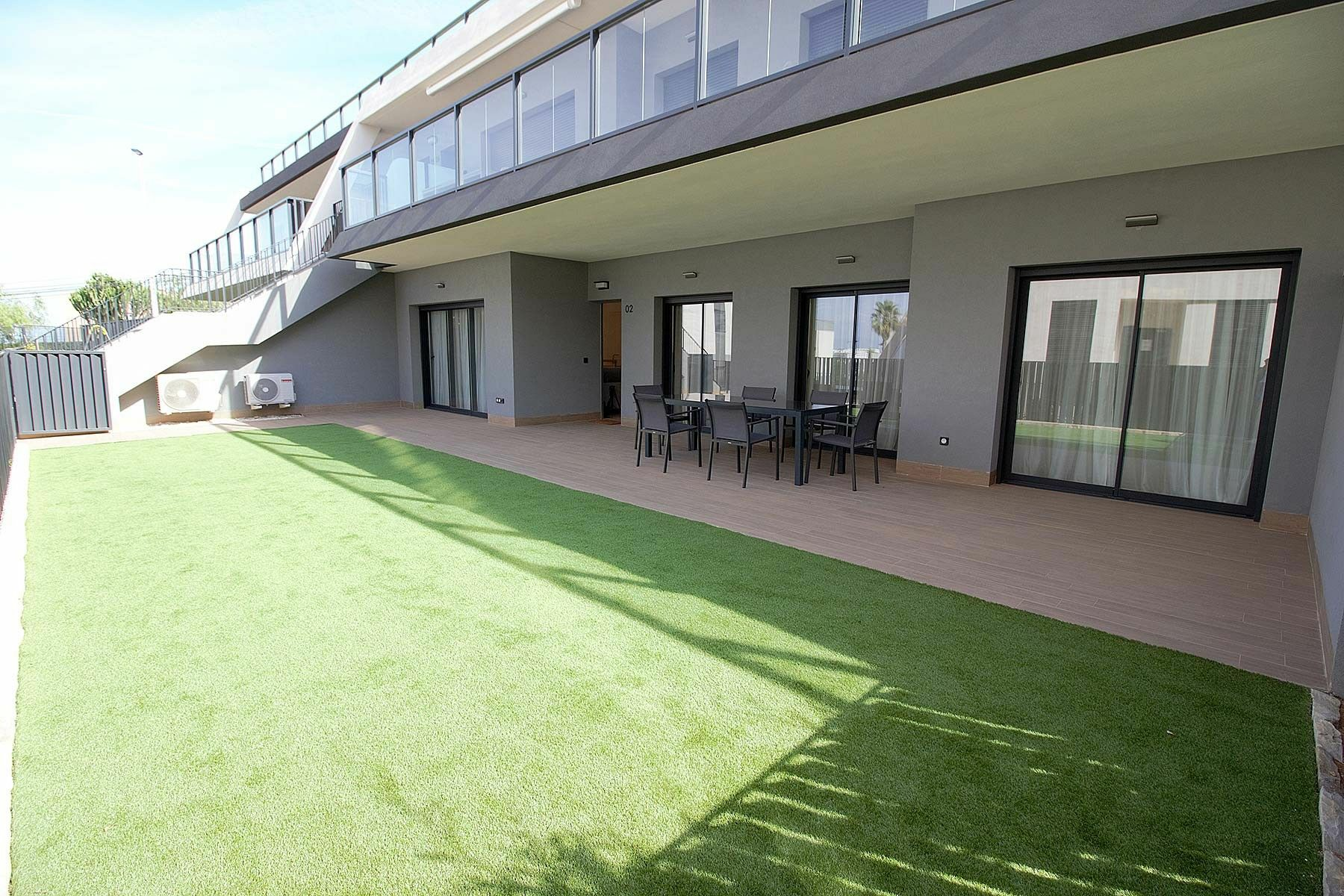 3-bedroom Apartment In Santa Pola, Spain (93 M²)