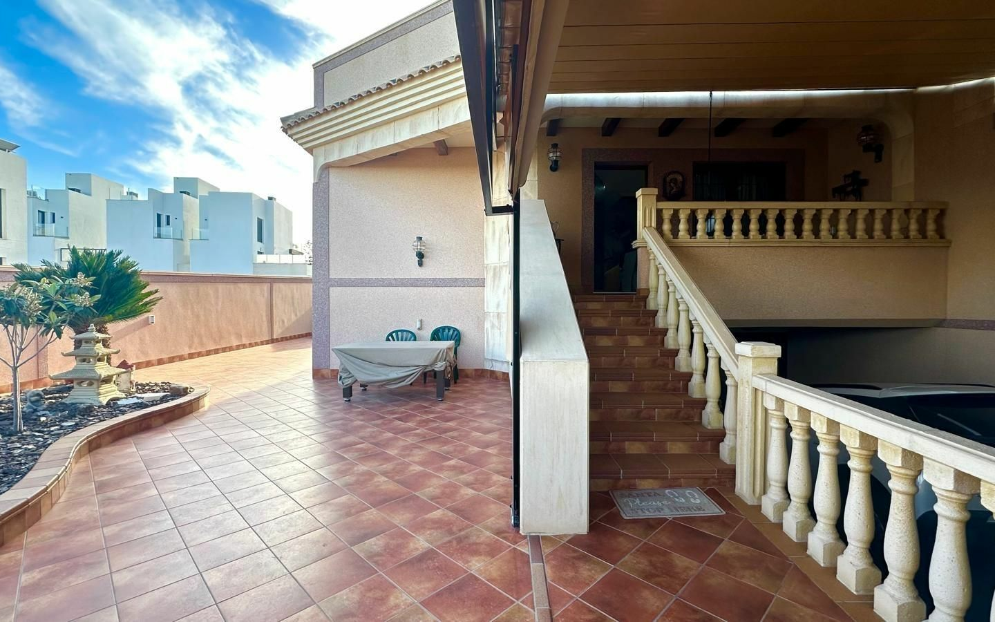 4-bedroom House In Torrevieja, Spain (260 M²)